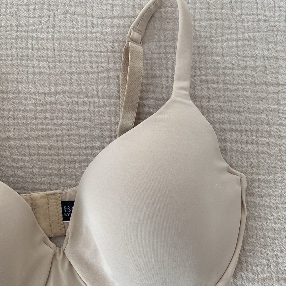 Victoria’s Secret Body By Victoria IPEX Demi Bra - Picture 2 of 6